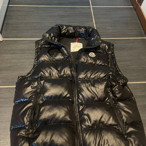 Moncler vest