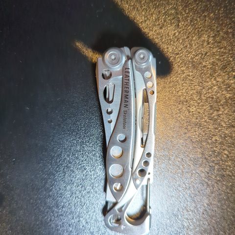 Leatherman Skeletool