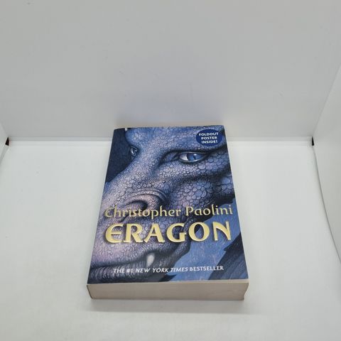 Eragon  - Christopher Paolini