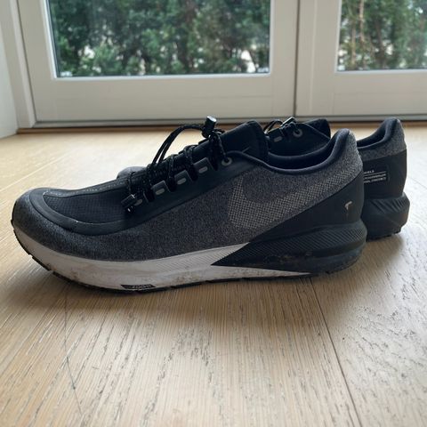 Nike Pegasus 35 Shield vanntette løpesko str 42,5