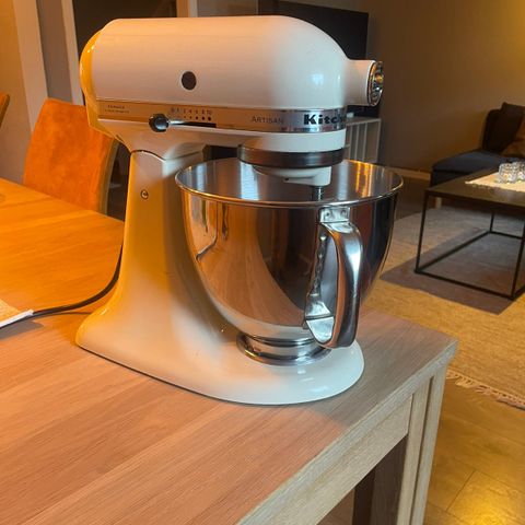 Selger Kitchen Aid Artisan BILLIG