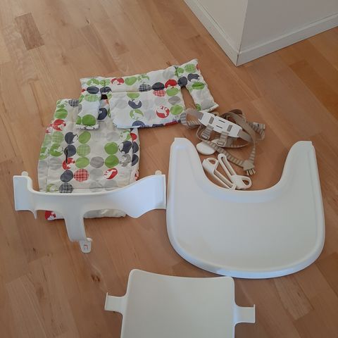 Stokke tripp trapp baby set, brett, puter og seler