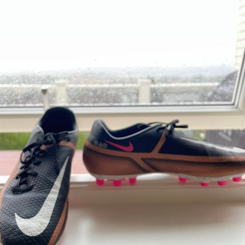 Fotballsko Nike Phantom SIZE 41 helt ny