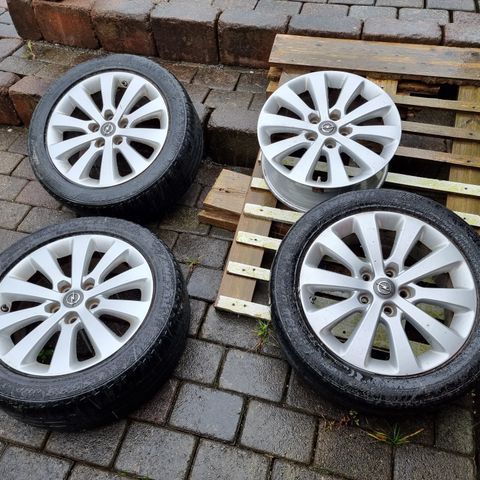 Opel felger 225/50/17.     5x115.