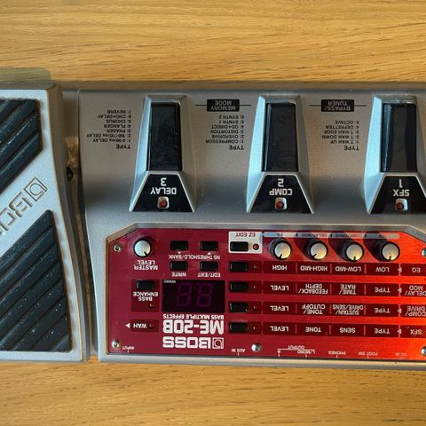 Boss ME-20B multieffektbrett til bass