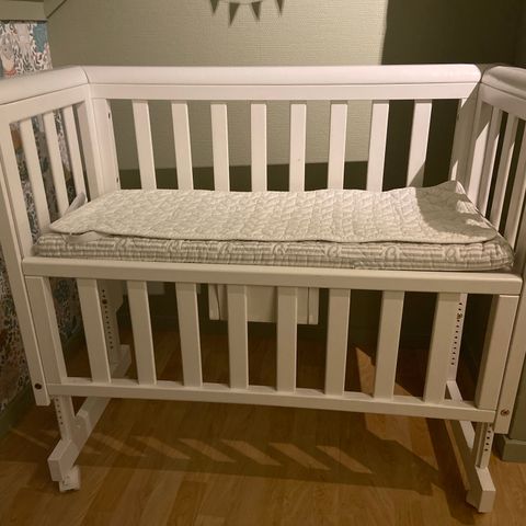 Troll bedsidecrib