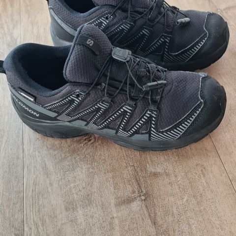 Salomon sko str 37 som ny