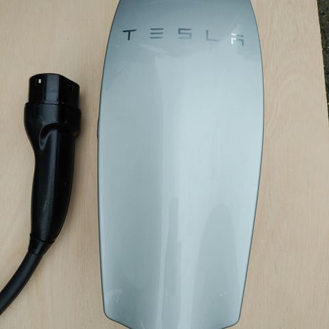 Tesla Wallconnector Elbillader