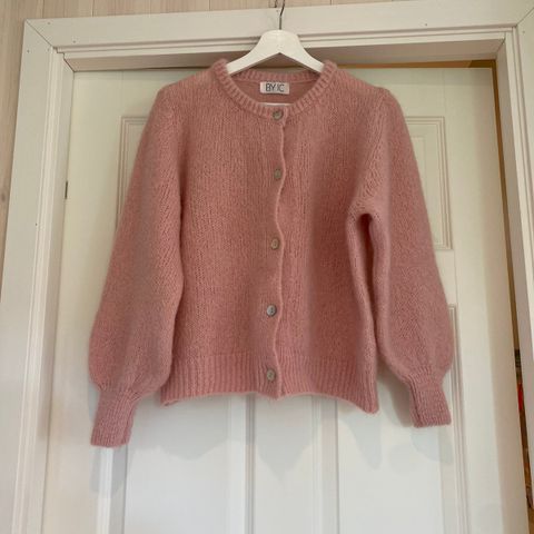 Cardigan fra BYIC