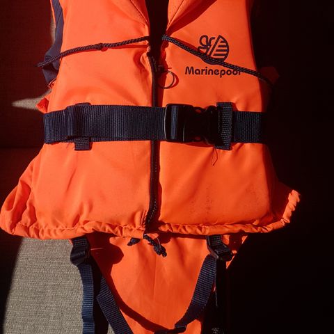 Flytevest  10 - 20 kg. Reddningvest