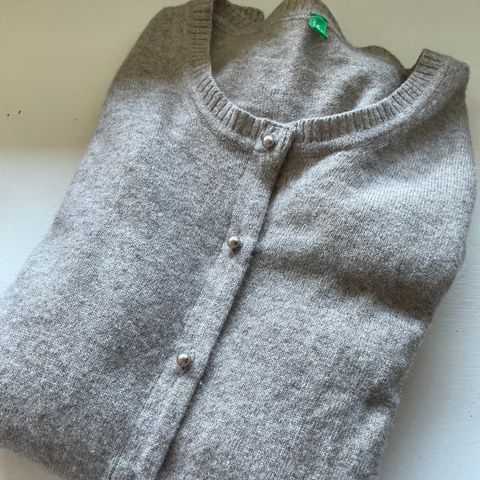 Benetton cardigan i ren ull