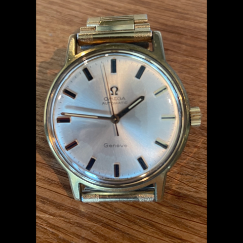 Herreur - Omega Geneve selges