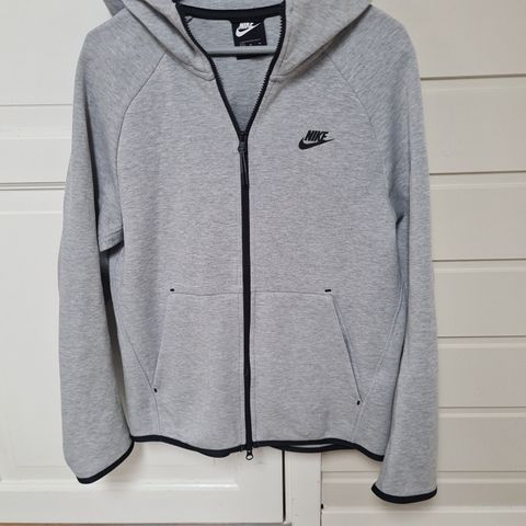 Nike jakke str M