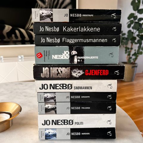 10 stk Jo Nesbø bøker