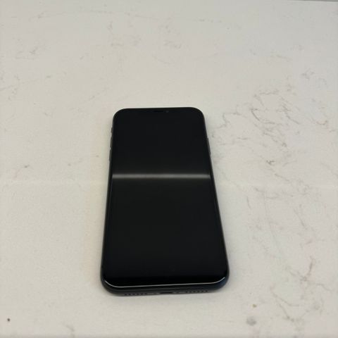 iPhone 11 64 GB brukt i 2 dager