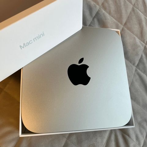 Mac mini m2