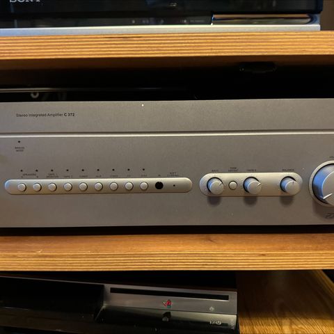 NAD Forsterker / Denon DVD spiller / Dali Concept selges samlet