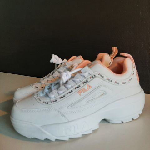 Fila Disruptor sko selges