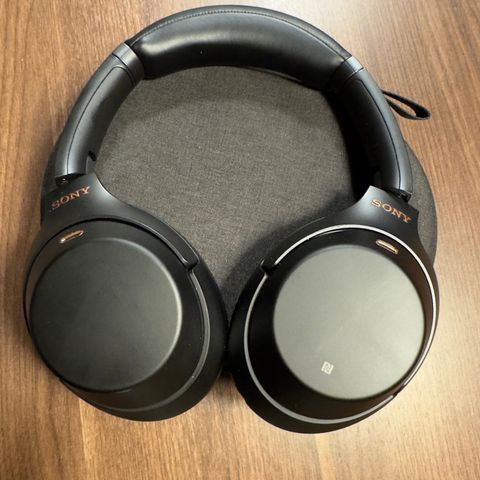 SONY WH-1000XM3