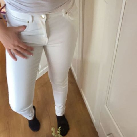 Skinny jeans