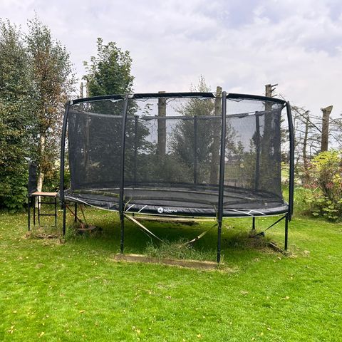 North Trampoline vurderes solgt