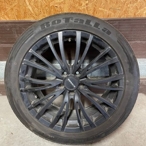 Svarte 245/45/18 Alufelger 5x108