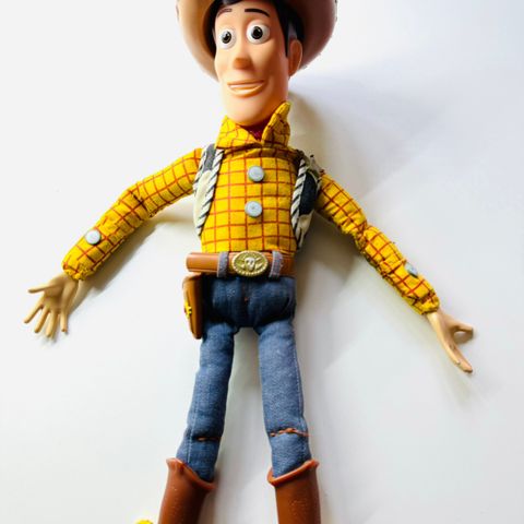 Toy Story Woody dukke med lyd