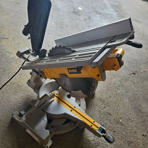 Dewalt D27111 bord/gjærsag