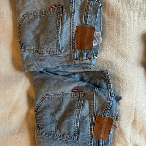 2x Levis 501 33x32