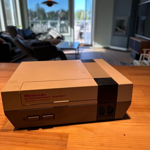 Nintendo NES