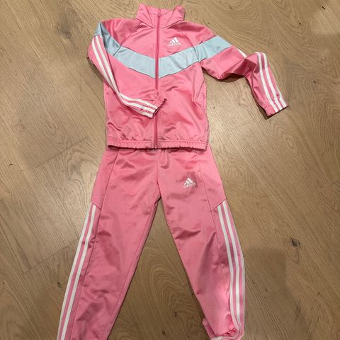 Adidas joggedress