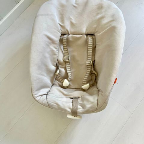 Stokke newborn seat