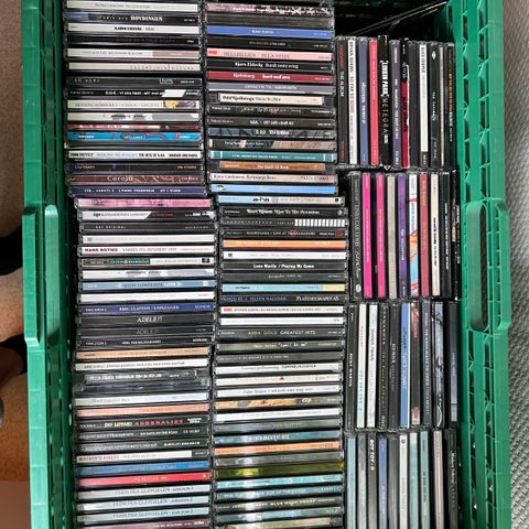 150 CD’er - alt mulig til variabel kvalitet