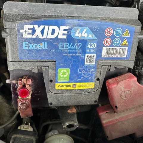 Bilbatteri exide 44ah