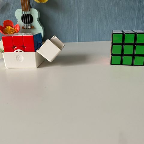 Rubiks kuber selges