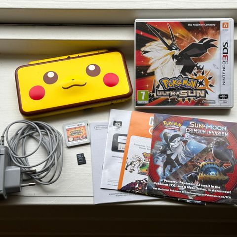 Nintendo 2DS XL Pikachu Edition