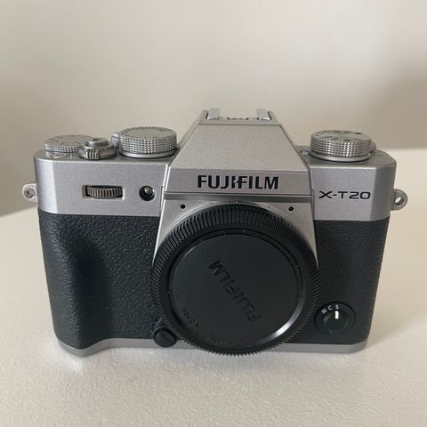 Kamera FUJIFILM X-T20