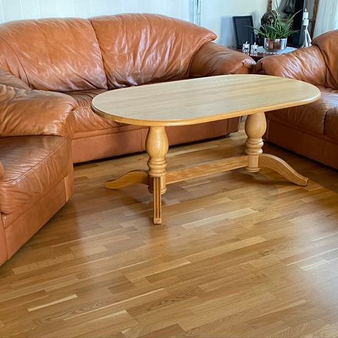 Natuzzi skinnsofa kr 1000