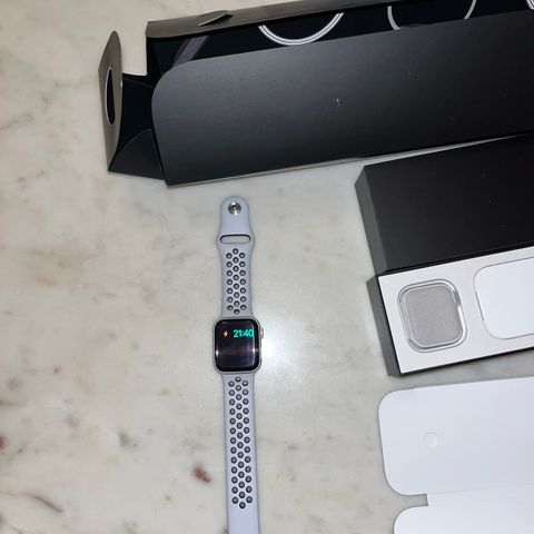 Apple watch 4 series