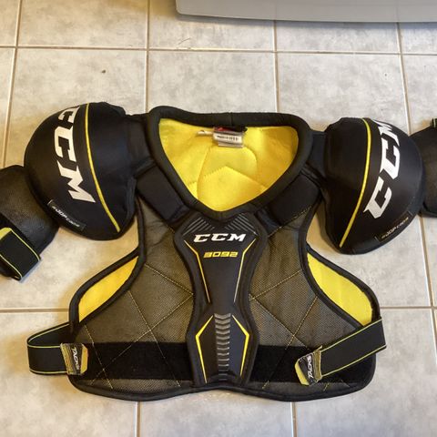 CCM Hockeyvest Tacks 3092