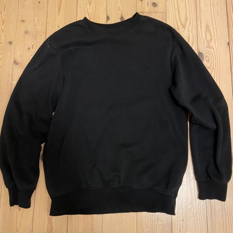 H&M svart sweatshirt