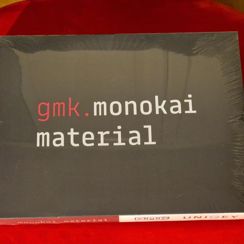 GMK Monokai Material r1 base kit