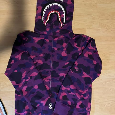 Bape genser