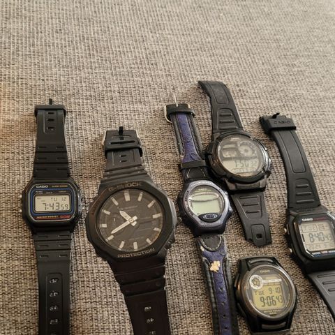 Lot med Casio klokker