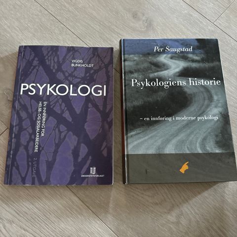 2 psykologibøker gis bort