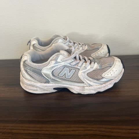 New Balance 530 str 33,5