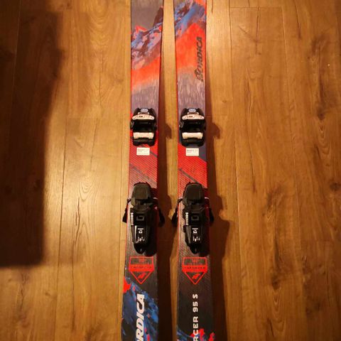 Pudderski til barn!! Nordica Enforcer 95.