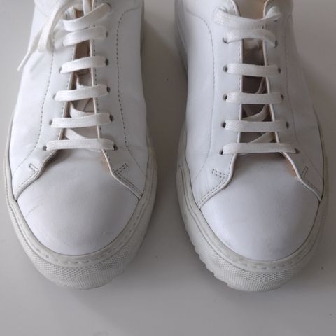 Sapatos sneakers