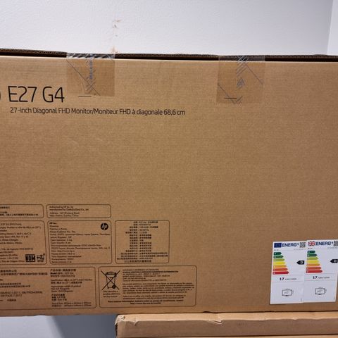 HP E27 G4 - E-Series