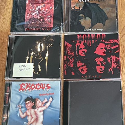 Metal cd’er selges (Metallica, Opeth, Exodus, Kreator, Voivod, High on Fire)